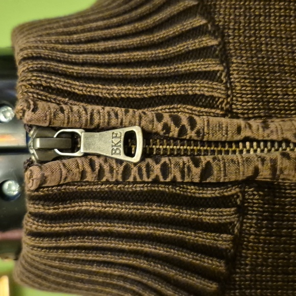 BKE Men's Dark Brown Mock Turtleneck 1/4 zip.XXL. Zip-Up Sweater.#1818) - Picture 3 of 16